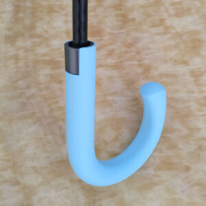 ขายส่งสีที่กำหนดเอง j handle สำหรับร่ม